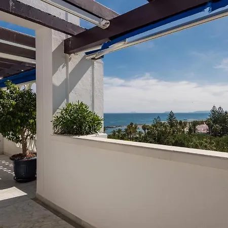 Atico De Lujo En Playas Del Duque Apartment
